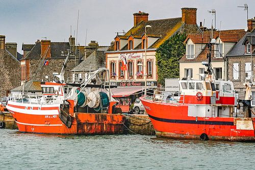 Trawler im Hafen von Barfleur