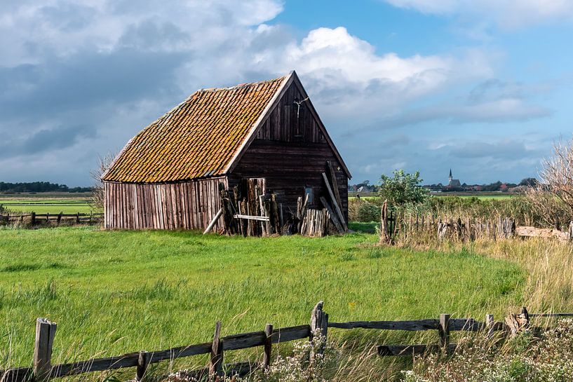 Old wooden barn with tiled roof (Den Hoorn; Texel) by Bep van Pelt- Verkuil