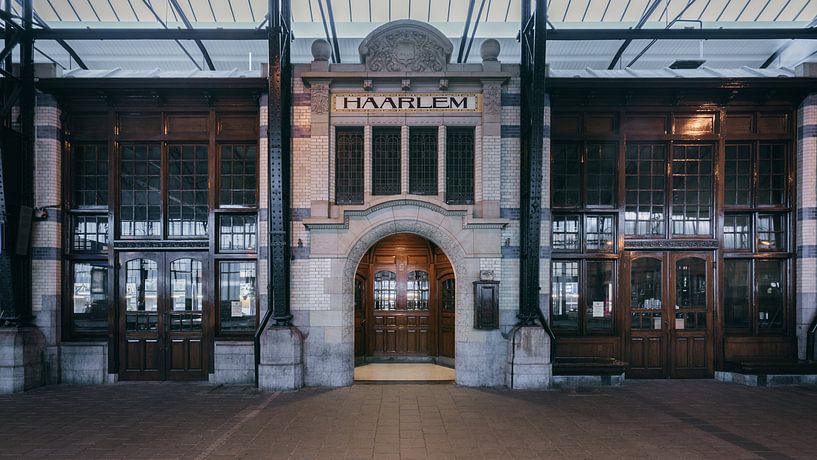 Haarlem: Station perron 3 restaurant von Olaf Kramer