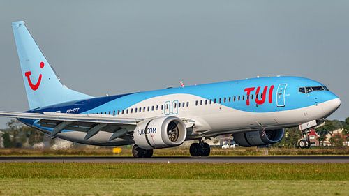 TUI Boeing 737 MAX 8 passagiersvliegtuig.