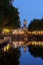 Zandbrug, Oudegracht en Domtoren in Utrecht van Donker Utrecht thumbnail