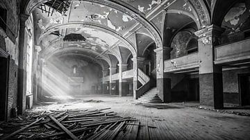 Where silence weighs heavier than life by Marcel Bakker