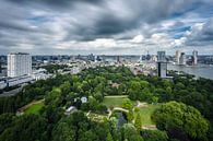 Wolken über der Skyline von Rotterdam vom Euromast aus von Martijn Smeets Miniaturansicht