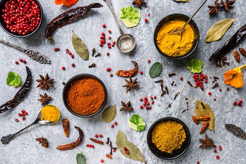 Kruiden en specerijen op metaal, herbs on metal 1