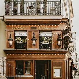 Cafe de Paris in Montmartre van Maike Simon