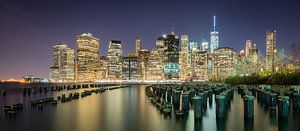 Skyline Manhattan, New York aus Brooklyn.