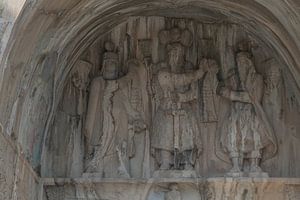Taq-e-Bustan