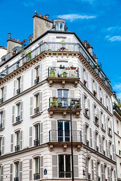 Residentieel gebouw in Montmartre Parijs Frankrijk van Dieter Walther