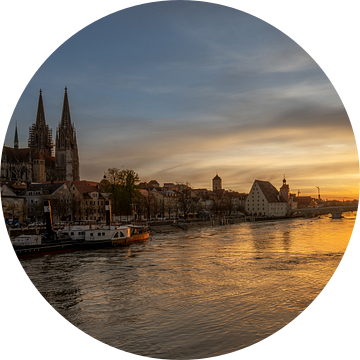 Regensburg bij zonsondergang van Rainer Pickhard