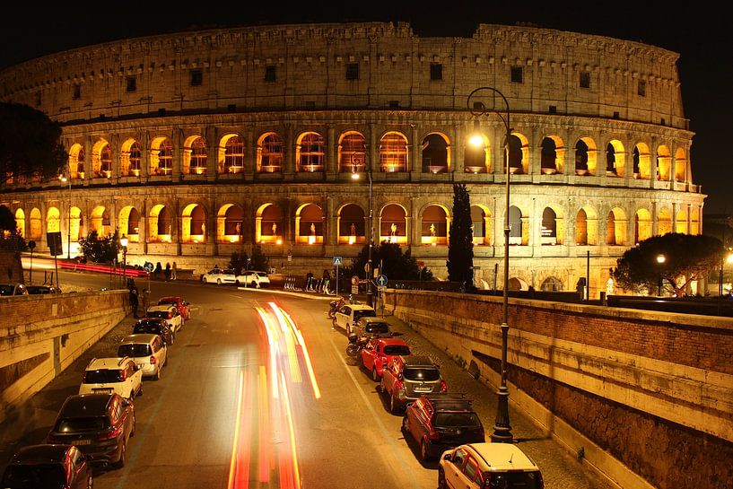 Colosseum by Hello Pompoyo