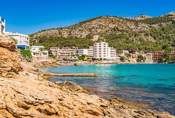 Sant Elm, mooie badplaats op het eiland Mallorca, Spanje van Alex Winter