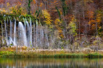 Waterfall in autumn by Daniela Beyer