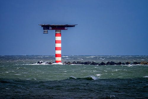 Rotes Hafenlicht Maasvlakte Hoek van Holland von Leon Okkenburg