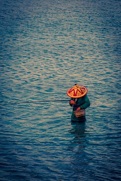 Traditional fisherman in Sanur by Bianca  Hinnen