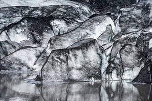 Sólheimajökull: ein grafisches Schauspiel aus Eis und Asche