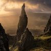 L'aiguille dans le Quaraing sur l'île de Skye en Écosse sur Jos Pannekoek
