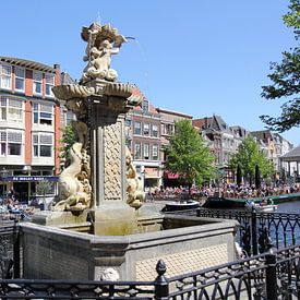 Fish fountain Leiden by Carel van der Lippe