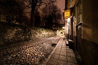 De oude stad van Talinn, Estland 's nachts van Remco Bosshard thumbnail
