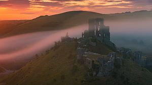 Sonnenaufgang Corfe Castle, Dorset, England