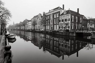 Die Rapenburg in Leiden in BNW 3-2