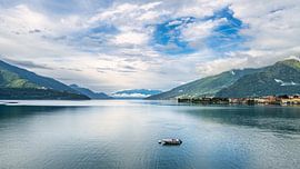 Vue du lac de Côme depuis Gravedona sur Andreas Völkel