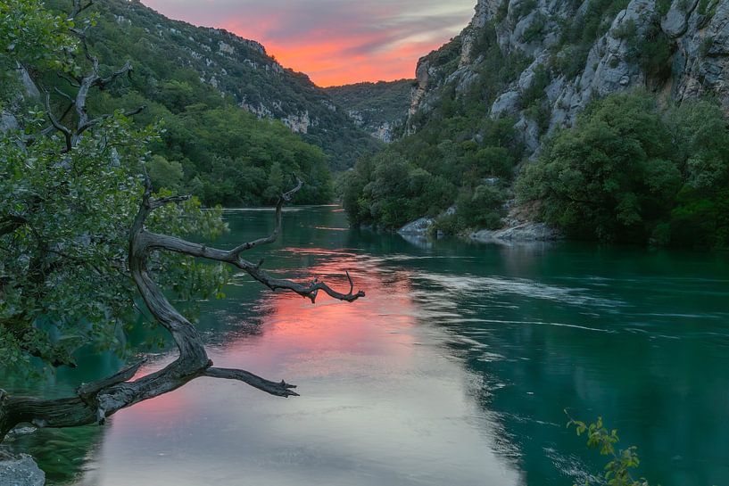 Gorges du Verdon dans la lumière du soir (basse perspective, paysage) par Bram Lubbers