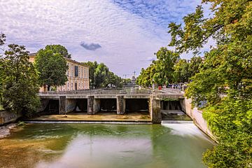 Beieren : Langs de Isar in München van Photoart-Naegele