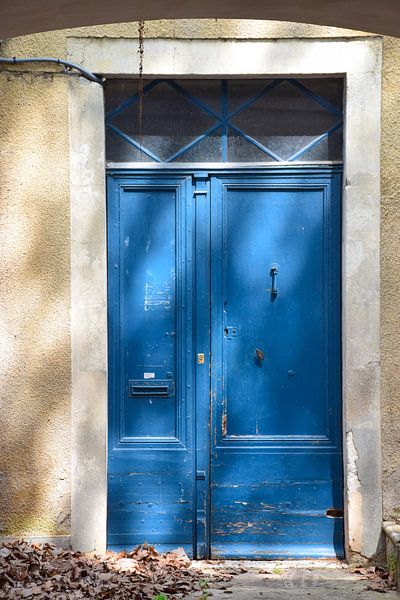 Porte bleue Cahors par Ingrid de Vos - Boom