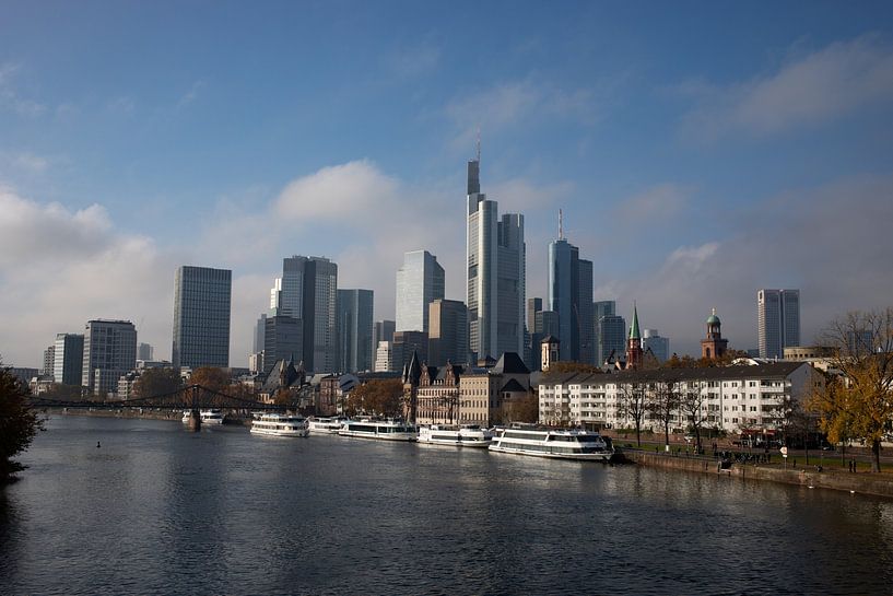 Frankfurt by Hello Pompoyo