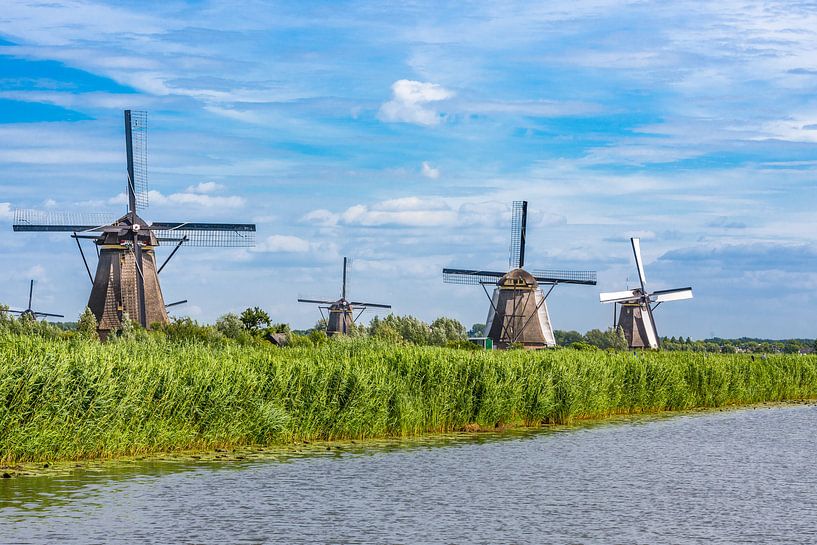 Molens van KInderdijk / Windmills of Kinderdijk (NL) van Hans Stuurman