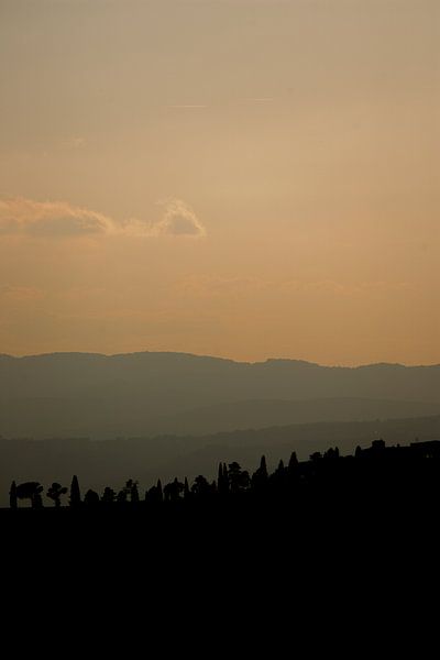 Zonsondergang in de heuvels van Toscane, Italië van Paul Teixeira