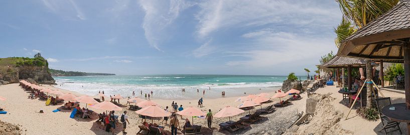 Beach Panorama van Tom de Groot