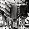 Meisjes Waterlooplein 60-er jaren Zwart-Wit van PIX URBAN PHOTOGRAPHY