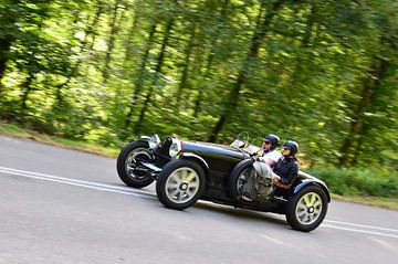 Bugatti T 51 à l'Eggberg Klassik 2023 - Départ 137 sur Ingo Laue