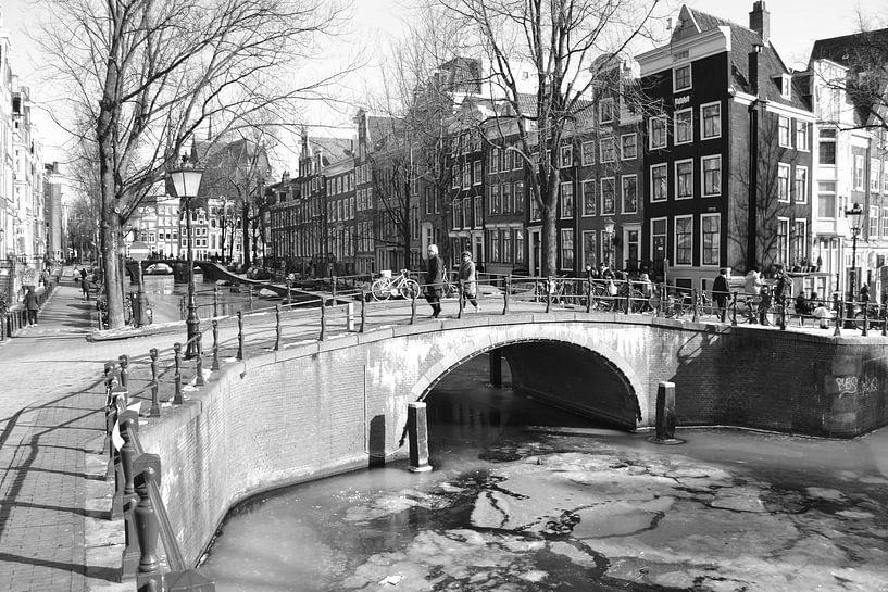 Winter in Amsterdam by Sander Barlage