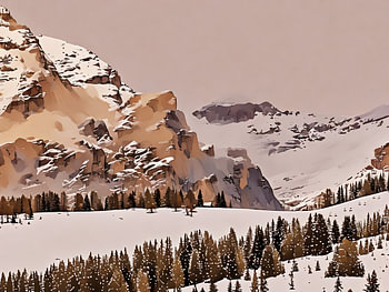 Besneeuwd berglandschap in Alta Badia Italiaanse Alpen Dolomieten