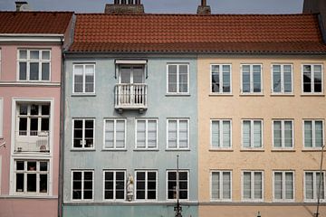 Pastelkleuren huizen in Nyhavn van Kopenhagen van Karijn | Fine art Natuur en Reis Fotografie
