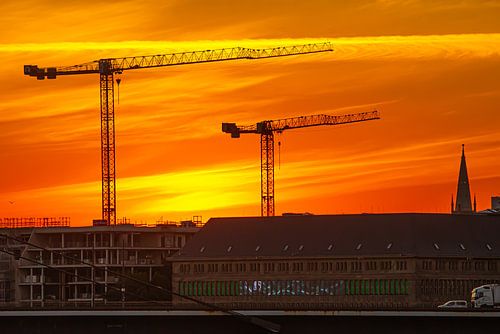 Dusseldorf awakens to summer