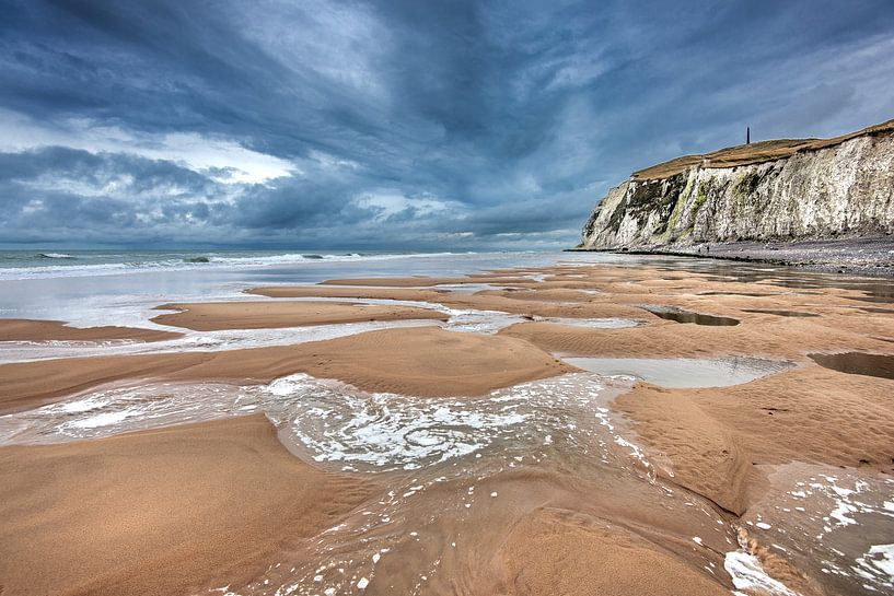 The oceanic rocky coast of northern France at Le Nez Blanc by Harrie Muis