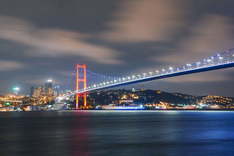 Istanbuler Bosporus von Ali Celik