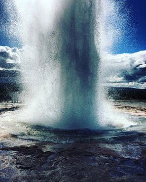 Geysir van Luke Bulters