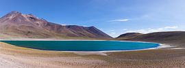 Lagune Miscanti dans le désert d'Atacama au Chili sur Shanti Hesse