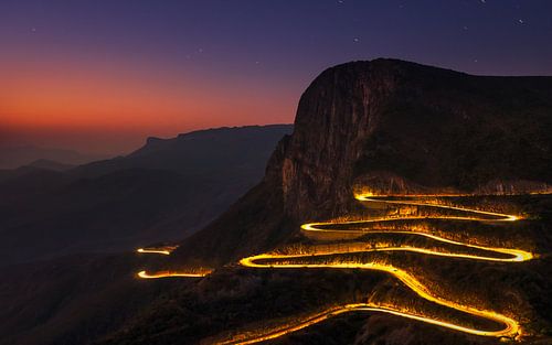 Leba Pass bij zonsondergang, Angola