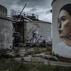 Graffiti silos by Robbert Wille