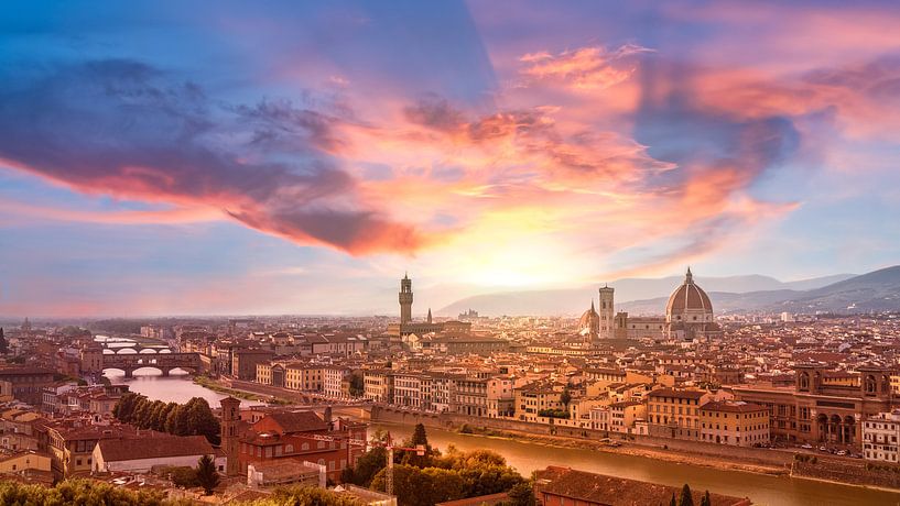 The skyline of Florence at sunset by Remco Piet