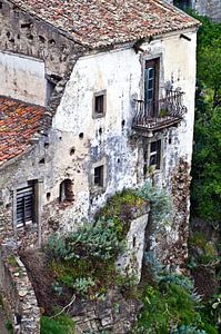 Mystisches, verfallenes Landhaus in Savoca