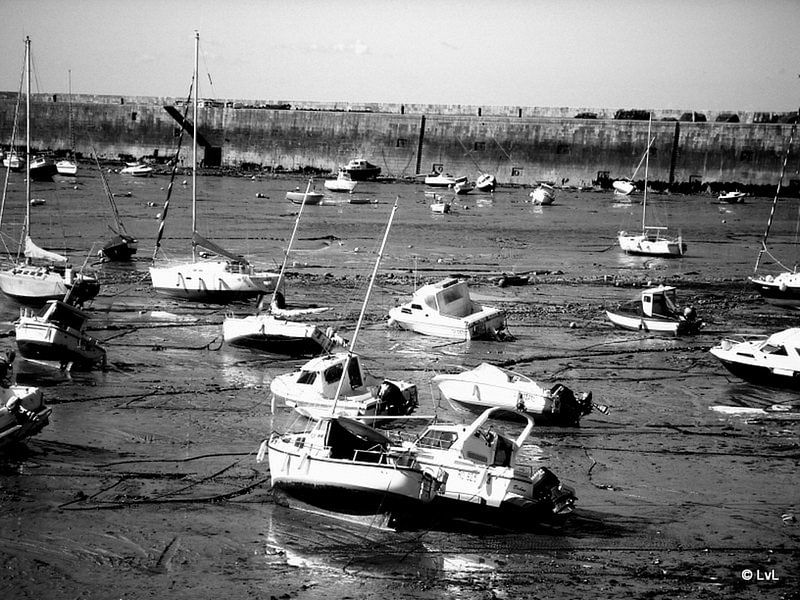 Getijde by Louise van Looij-Smeets