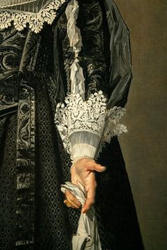 Detail van een jurk met kant. Oude Meesters. van Alie Ekkelenkamp