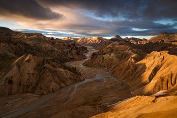 Rhyolietbergen, IJsland van Sven Broeckx