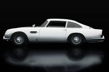 Aston Martin DB5 Lateral View by Jan Keteleer